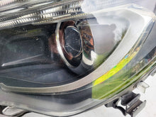 Laden Sie das Bild in den Galerie-Viewer, Frontscheinwerfer Mercedes-Benz Cla A1179065100 A1179065200 Xenon Ein Satz SCH4662009062ln