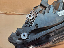 Load image into Gallery viewer, Frontscheinwerfer BMW 2 G42 8083635-07 Full LED Links Scheinwerfer Headlight SCH4632856055fv