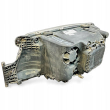 Laden Sie das Bild in den Galerie-Viewer, Frontscheinwerfer Man 81251016688 81251016664 Rechts Scheinwerfer Headlight SCH5059741134ly