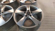 Laden Sie das Bild in den Galerie-Viewer, 4x Alufelge 17 Zoll 7.0" 5x112 51ET A4474012200 Mercedes-Benz Marco Polo FEL7367861057tq