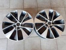 Laden Sie das Bild in den Galerie-Viewer, 1x Alufelge 18 Zoll 7.5" 5x114.3 52 5ET Glanz Graphit 52910-D4310 Kia Optima FEL9199317543ei