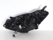 Laden Sie das Bild in den Galerie-Viewer, Frontscheinwerfer Toyota Yaris PJT14879 Rechts Scheinwerfer Headlight SCH6490704177kc