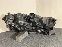 Laden Sie das Bild in den Galerie-Viewer, Frontscheinwerfer Skoda Octavia I 5E4941016 5E4941015 Ein Satz Headlight SCH7357040014pl