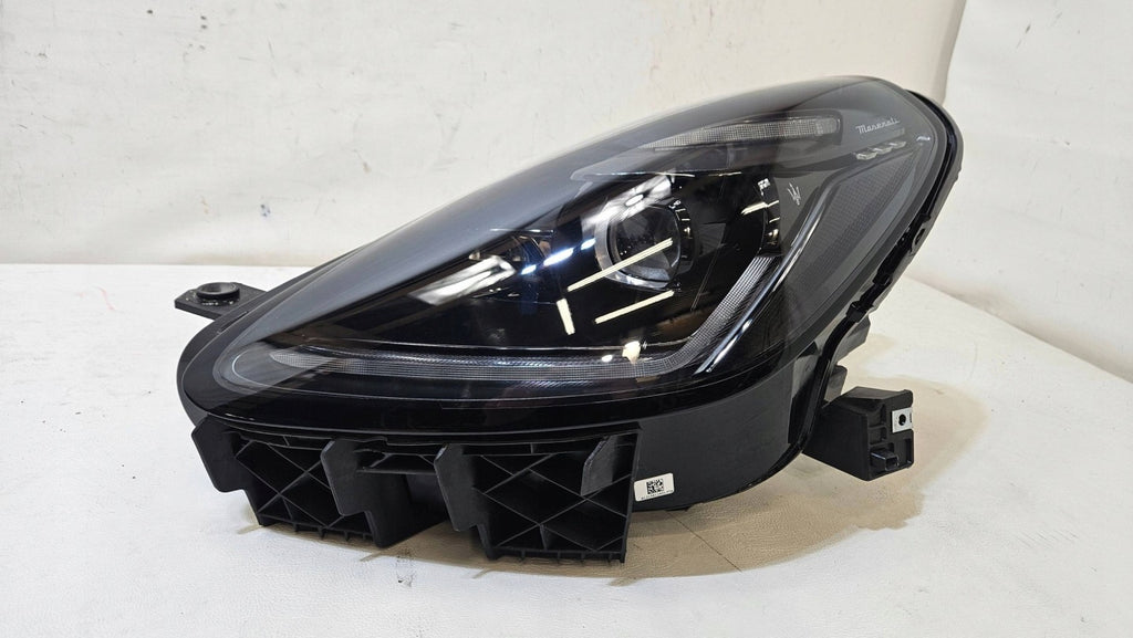 Frontscheinwerfer Maserati I 06702930760 Links Scheinwerfer Headlight SCH9162323775yw