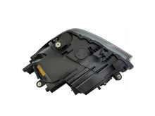 Laden Sie das Bild in den Galerie-Viewer, Frontscheinwerfer Mercedes-Benz Slk R172 A1728207361 Rechts Headlight SCH7932339224av