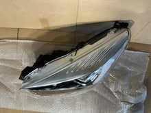 Load image into Gallery viewer, Frontscheinwerfer Ford Kuga II GV4113D155AJ Xenon Links Scheinwerfer Headlight SCH8876777386dy