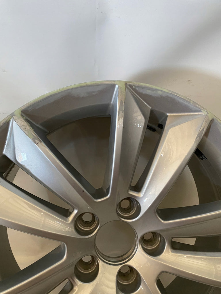 1x Alufelge 17 Zoll 7.0" 5x108 40ET 31471309 Volvo S60 V70 Rim Wheel