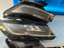 Laden Sie das Bild in den Galerie-Viewer, Frontscheinwerfer Skoda Kodiaq 566941015H 566941016H Ein Satz Headlight SCH4635398724ex