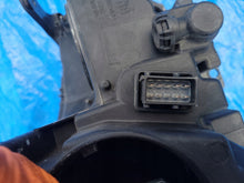 Laden Sie das Bild in den Galerie-Viewer, Frontscheinwerfer Opel Astra K 39158005 Links Scheinwerfer Headlight SCH6824917494fh