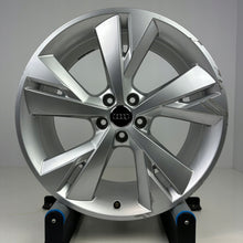 Load image into Gallery viewer, 1x Alufelge 20 Zoll 9.0" 5x112 42ET Glanz Silber 89A601025AQ Audi E-Tron FEL1740289048oq