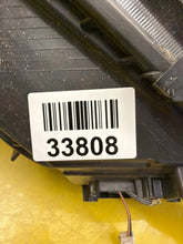 Laden Sie das Bild in den Galerie-Viewer, Frontscheinwerfer Skoda Yeti 5L1941015C Xenon Links Scheinwerfer Headlight SCH8126504546dl