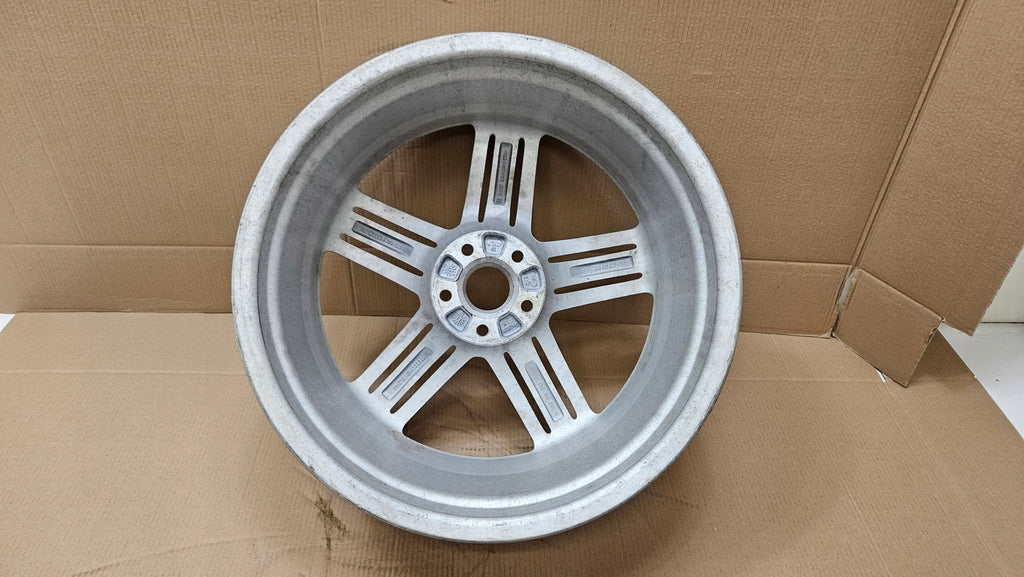 1x Alufelge 20 Zoll 8.5" 5x112 8R0601025N Audi Q5 Rim Wheel