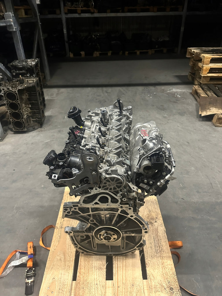 Motor Mercedes-Benz Cla M282914 1.3 14TKm 2019 Benzin Engine Unkomplett