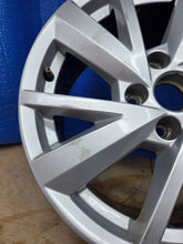 Load image into Gallery viewer, 1x Alufelge 17 Zoll 7.0" 5x112 45ET 81A601025C Audi Q2 Rim Wheel FEL5594286438fz