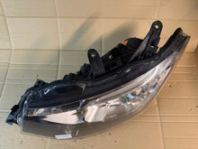 Laden Sie das Bild in den Galerie-Viewer, Frontscheinwerfer Mitsubishi Outlander I 130206 Rechts Scheinwerfer Headlight SCH8438569890wg