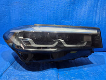 Load image into Gallery viewer, Frontscheinwerfer BMW 5 G31 G30 5A26FA4-02 Rechts Scheinwerfer Headlight SCH1646182898jd