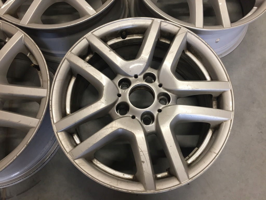 1x Alufelge 17 Zoll 7.5" 5x120 40ET Glanz Silber 6761929 BMW E53 Rim Wheel FEL1631694460qo