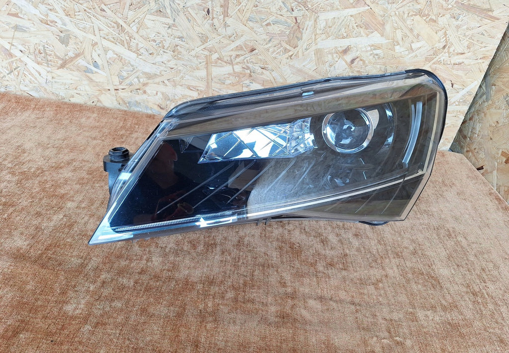 Frontscheinwerfer Skoda Superb III 3V1941015A LED Links Scheinwerfer Headlight