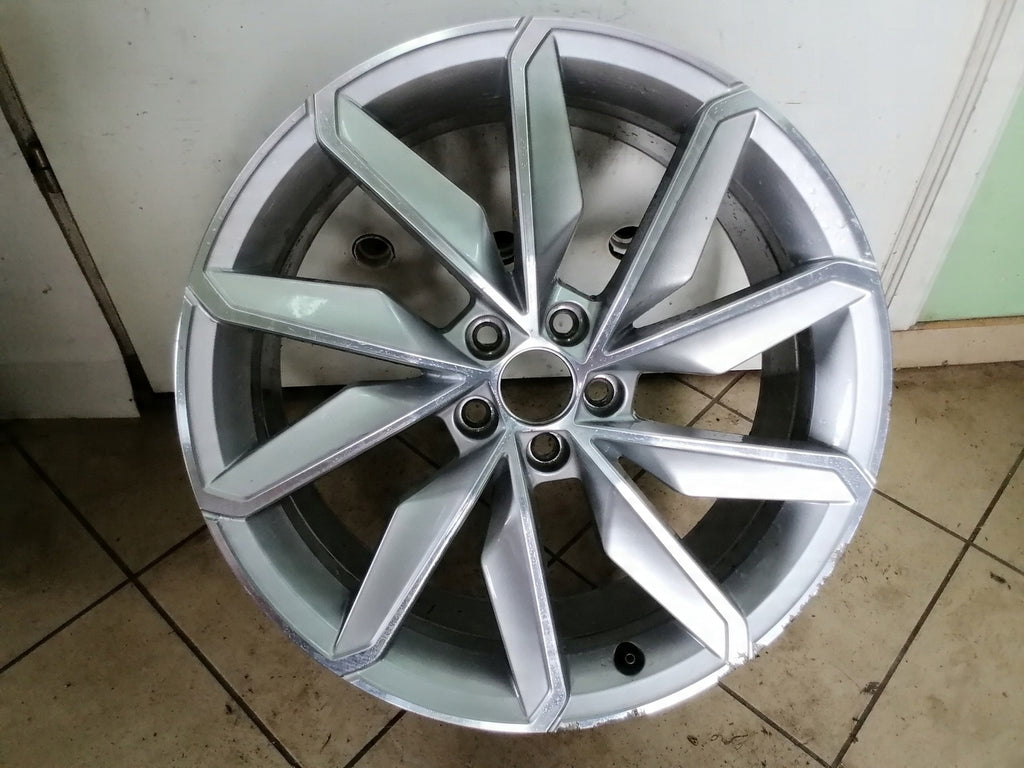1x Alufelge 18 Zoll 7.0" 5x100 39ET 657601025 Skoda Scala Kamiq Rim Wheel