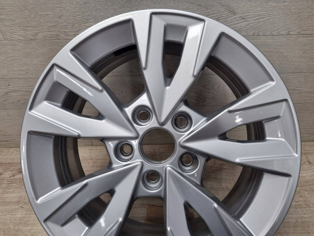 1x Alufelge 16 Zoll 6.5" 5x112 43ET Glanz Silber 8Y0071496A Audi A3 Rim Wheel FEL2253649238vu
