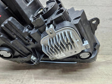 Laden Sie das Bild in den Galerie-Viewer, Frontscheinwerfer Opel Crossland X 39153431 LED Links Scheinwerfer Headlight SCH2580562260hm