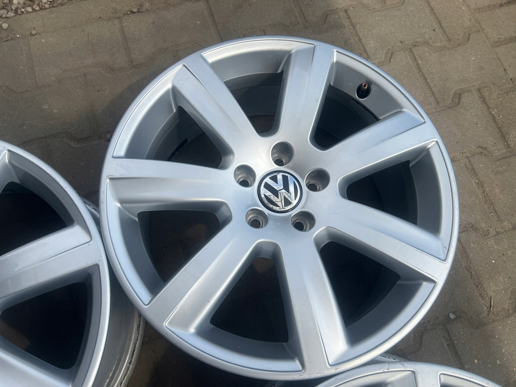 4x Alufelge 18 Zoll 7.5" 5x112 40ET Glanz Silber 601025AM VW Passat Phaeton