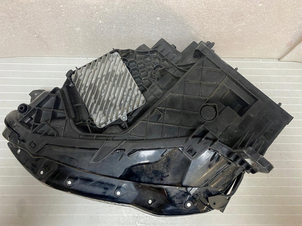 Frontscheinwerfer Audi Q3 83A941012 LED Rechts Scheinwerfer Headlight SCH9331375465qx