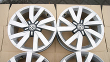 Load image into Gallery viewer, 4x Alufelge 16 Zoll 6.5" 5x112 3GO601025A VW Passat Rim Wheel FEL8598072028of