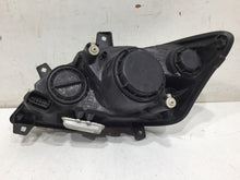Laden Sie das Bild in den Galerie-Viewer, Frontscheinwerfer Mercedes-Benz Vito A6398202961 Xenon Rechts Headlight SCH2708575011ri