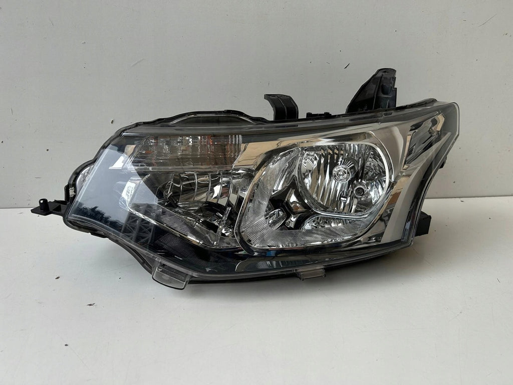 Frontscheinwerfer Mitsubishi Outlander III 4B45X8301C1 Links Headlight