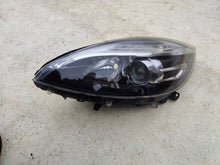 Laden Sie das Bild in den Galerie-Viewer, Frontscheinwerfer Renault Scenic 260106928R 1R002228989906002 Ein Satz Headlight SCH9647176571yu