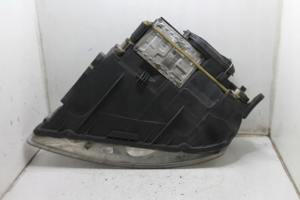 Frontscheinwerfer Porsche Touareg 89307861 Xenon Rechts Scheinwerfer Headlight SCH7922020138tz