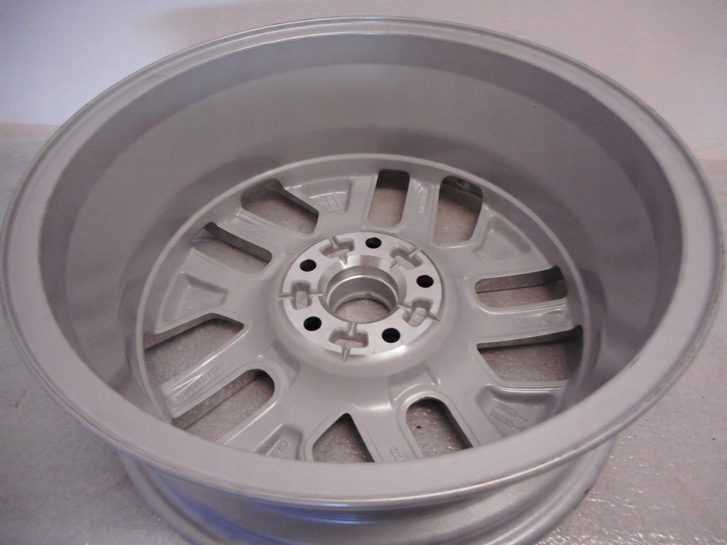 1x Alufelge 17 Zoll 6.0" 5x114.3 50ET MG93459465 Renault Trafic Rim Wheel