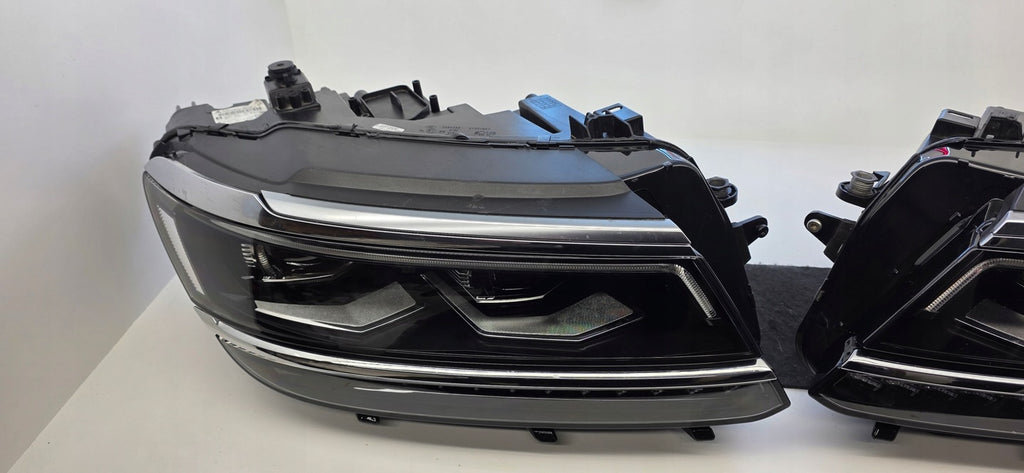 Frontscheinwerfer VW Tiguan 5NB941082 5NB941081 Full LED Ein Satz Headlight SCH8628167525tn
