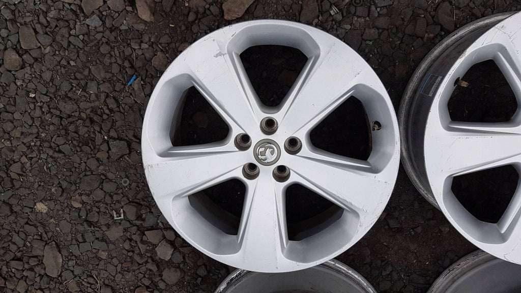 4x Alufelge 18 Zoll 7.0" 5x105 38ET GGC11025 Opel Mokka Rim Wheel FEL9007506302zq