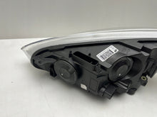 Load image into Gallery viewer, Frontscheinwerfer Ford Focus F1EB-13D154-AE Rechts Scheinwerfer Headlight SCH9952293762vw