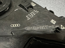 Laden Sie das Bild in den Galerie-Viewer, Frontscheinwerfer Audi Q7 4M0941012C LED Rechts Scheinwerfer Headlight