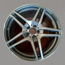 Laden Sie das Bild in den Galerie-Viewer, 1x Alufelge 20 Zoll 11.0&quot; 5x112 68ET A1974010302 Mercedes-Benz Sls Amg Rim Wheel