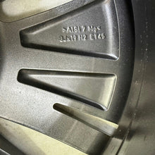 Load image into Gallery viewer, 1x Alufelge 19 Zoll 8.0" 5x112 45ET Glanz Graphit 5LA601025A Mg Enyaq Rim Wheel FEL8082618854ew