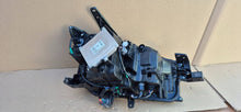 Laden Sie das Bild in den Galerie-Viewer, Frontscheinwerfer Mazda Cx-30 DGJ1-51040 Links Scheinwerfer Headlight SCH5183387384pv