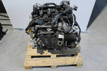Laden Sie das Bild in den Galerie-Viewer, Motor Renault E-Tech H4MB630 1.6 2020 Benzin Engine Unkomplett MOT1513717570hk