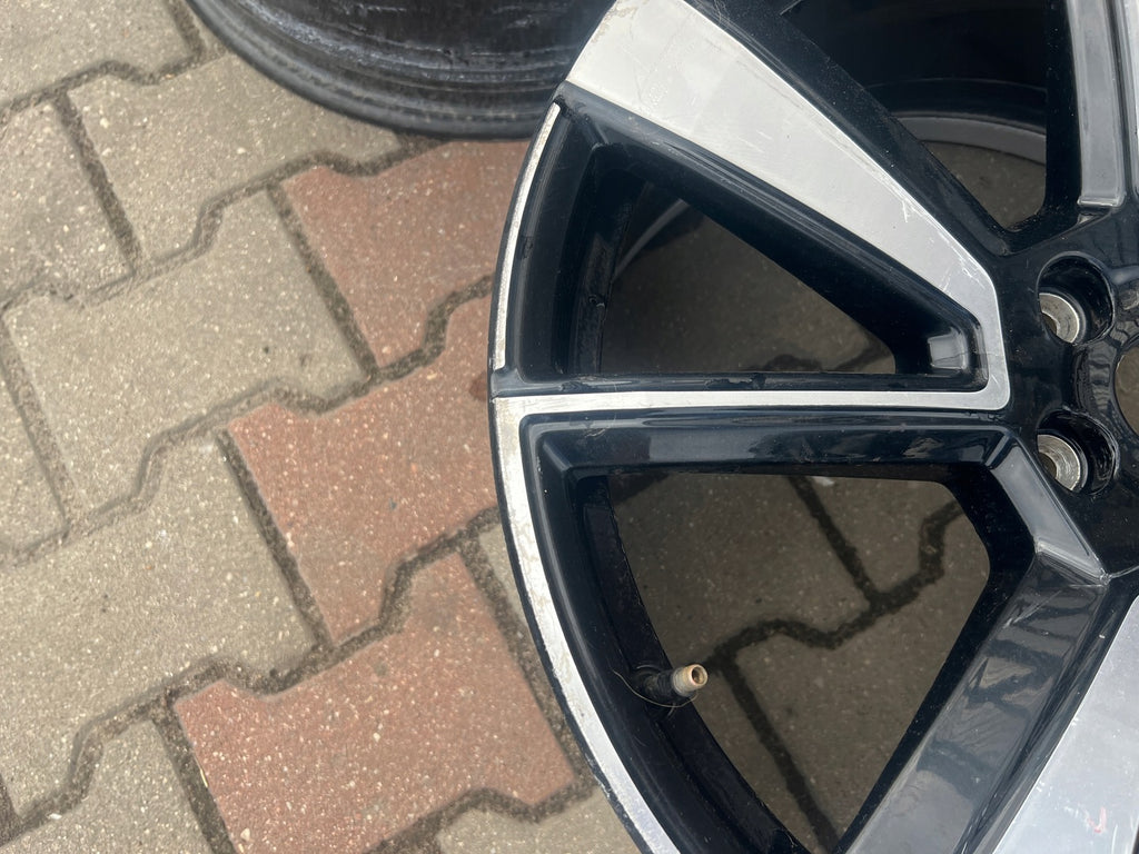 1x Alufelge 20 Zoll 9.0" 5x108 53ET Glanz Schwarz 32134524 Polestar 2 1