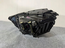 Laden Sie das Bild in den Galerie-Viewer, Frontscheinwerfer Audi Q3 83A941034 LED Rechts Scheinwerfer Headlight SCH5141740529ob