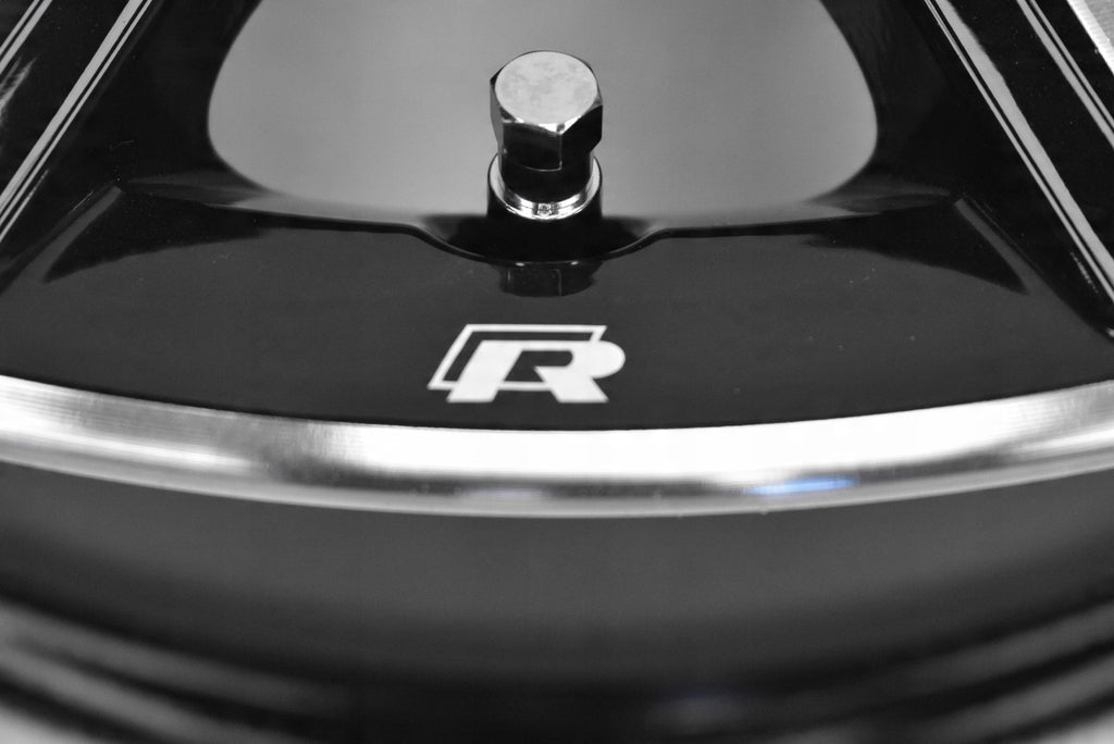 4x Alufelge 18 Zoll 7.0" 5x100 39ET Glanz Schwarz 2GM601025F VW T-Cross Tcross