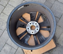 Load image into Gallery viewer, 1x Alufelge 18 Zoll 7.5&quot; 5x112 48ET Graphit 601025 Skoda Octavia 5e3 Iv