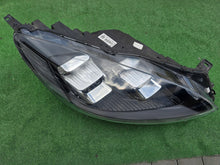 Laden Sie das Bild in den Galerie-Viewer, Frontscheinwerfer Ford Kuga LV4B-13E014-FE Full LED Rechts Headlight SCH3954530774ee
