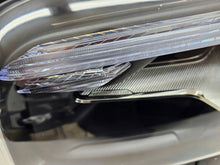 Laden Sie das Bild in den Galerie-Viewer, Frontscheinwerfer Mercedes-Benz W247 A2479067903 Full LED Links Headlight SCH7288005831ml