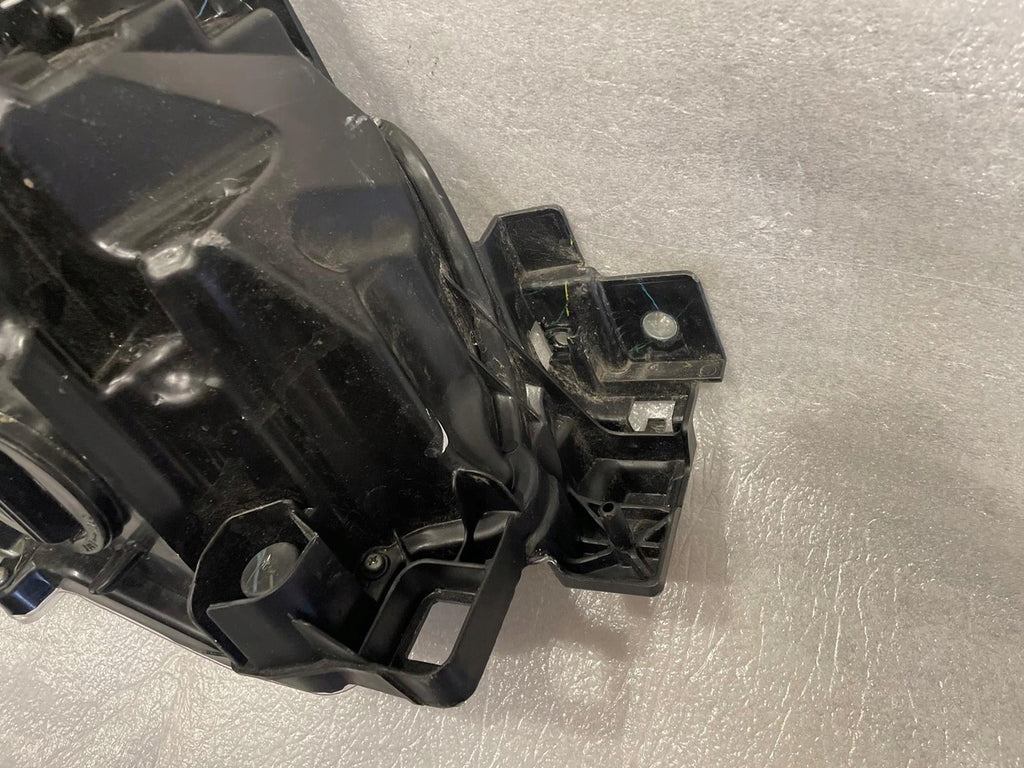 Frontscheinwerfer Mazda II D43N-51040 LED Links Scheinwerfer Headlight