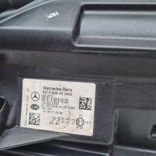 Load image into Gallery viewer, Frontscheinwerfer Mercedes-Benz W213 A2139063904 A2139064004 Rechts oder Links SCH9137164066by