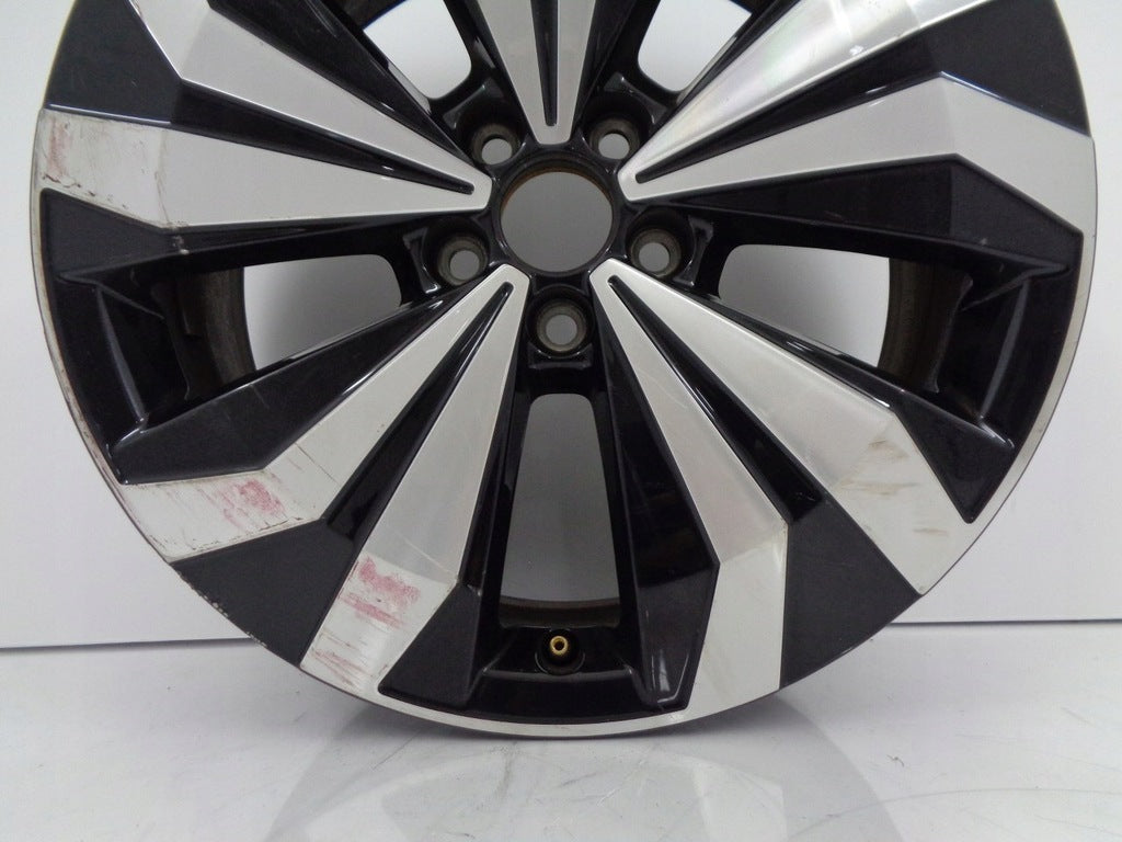 1x Alufelge 17 Zoll 6.5" 5x100 39ET Glanz Silber 2GM601025M Mg T-Cross Rim Wheel FEL8938044541in